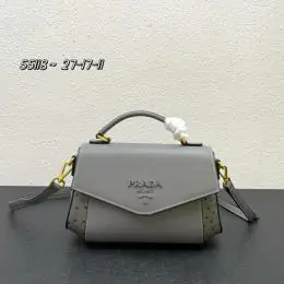 prada aaa qualite mini sac a main pour femme s_123b7a5